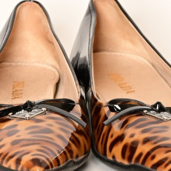 PRADA Enameled Metal Triangle Patent Leather Ballet Flats-Excellent Authentic - Picture 2 of 6